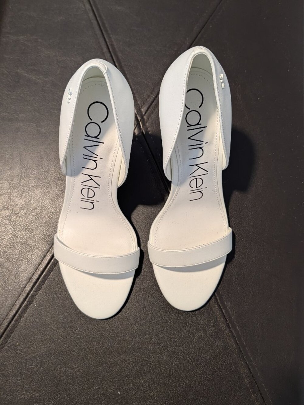 BRAND NEW: CALVIN KLEIN White Leather D'Orsay Ankle Strap Sandals Heels Size 8.5